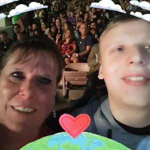 Meet your Posher, Sandra